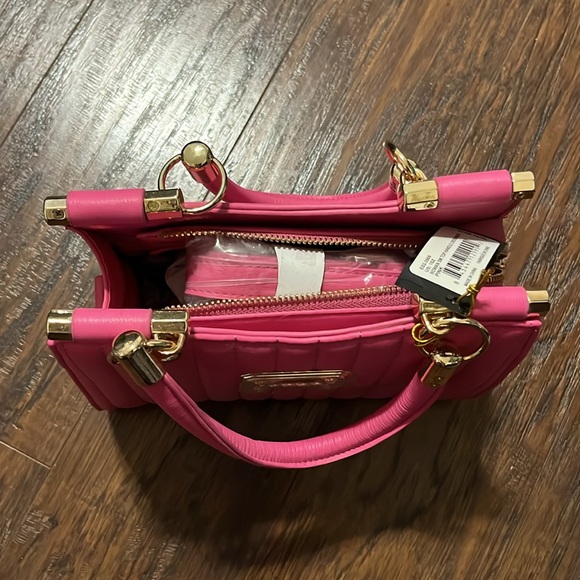 Bebe pink purse - Picture 2 of 3
